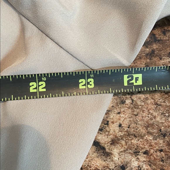 Speed Control Cream Button-Front Drawstring High-Low Shirt Dress - Picture 9 of 11